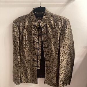 Authentic Asian Jacket 
Black & Gold 
XXL 
Fits Smaller than specified